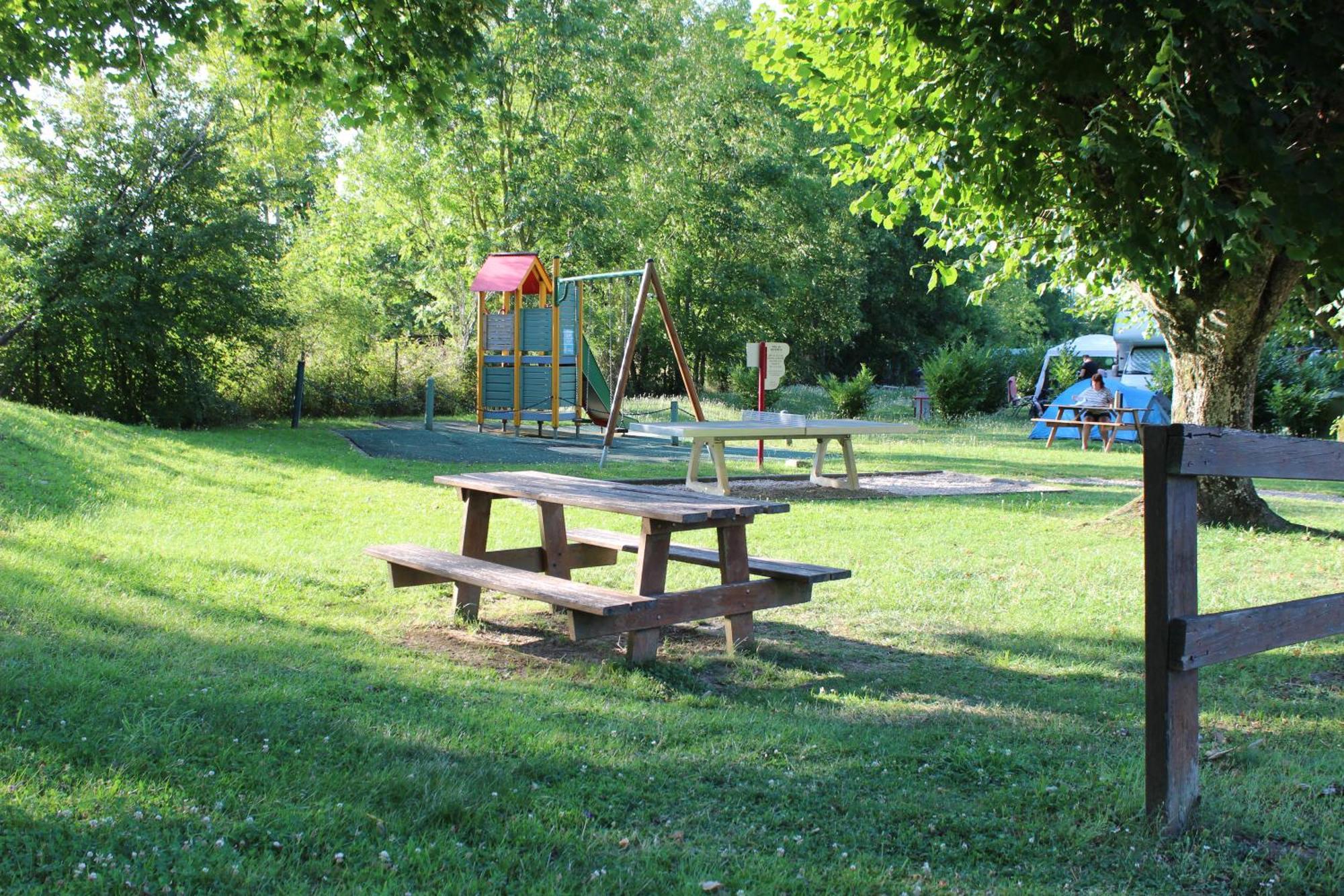 Camping Les Acacias Altkirch Exterior foto